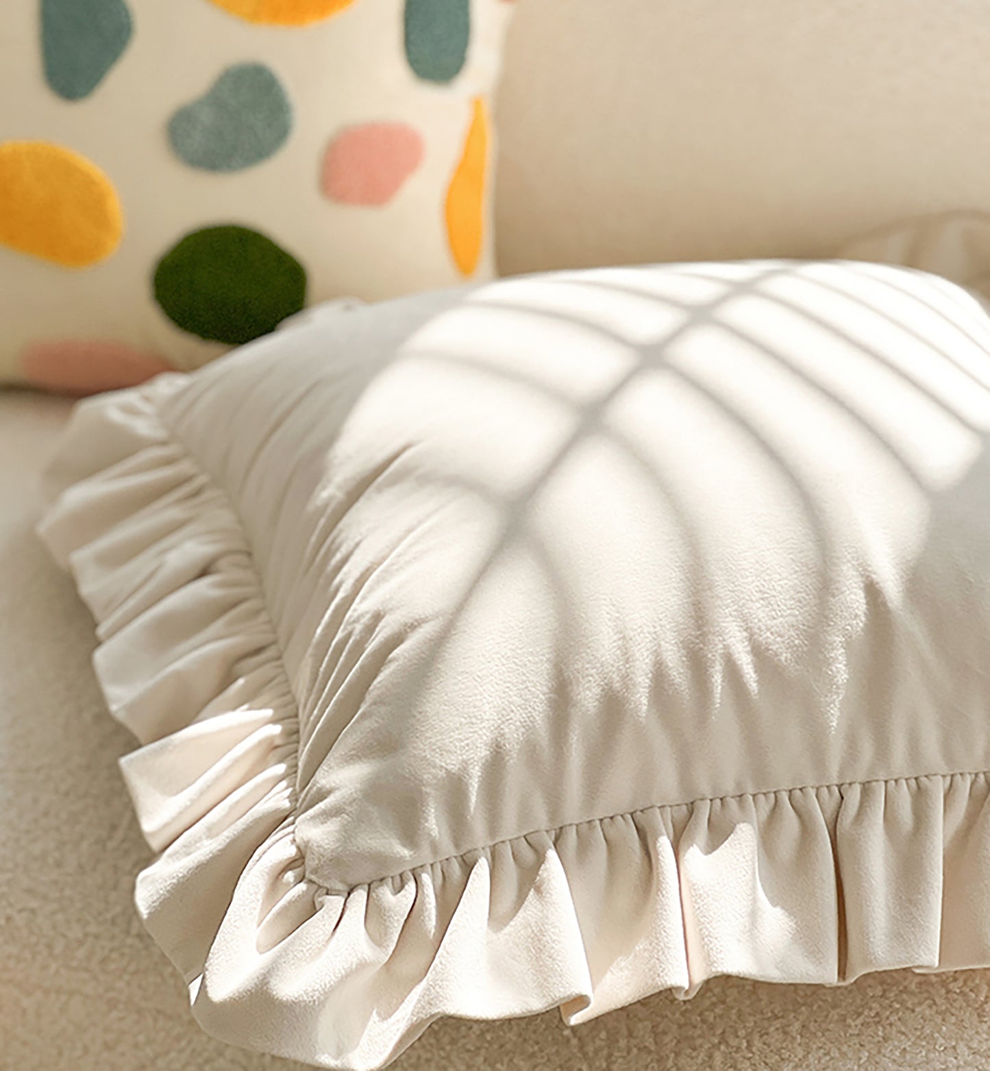 Fashion Summer Pillow Case Cute Colorful Pillow Flower Embroidered Polka Dot Throw Pillow Case Decorative Pillow Case Housewarming Gift