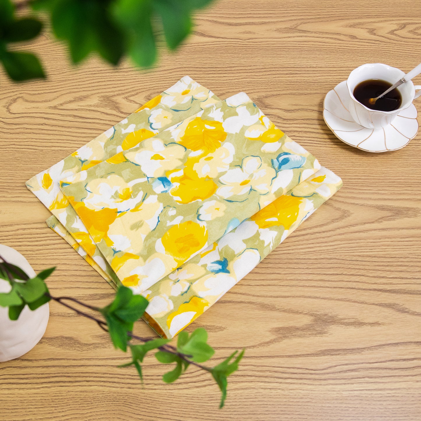 Yellow Flower Cotton Linen Placemat Set Handmade Personalized Plate Mat Kitchen Decoration Picnic Mat Placemats